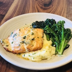 FAROE ISLANDS SALMON (8oz)